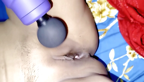 Indian stepsister masturbates and rides cock in amateur clip