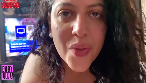 Indian babe gets fucked with his cock in the living room