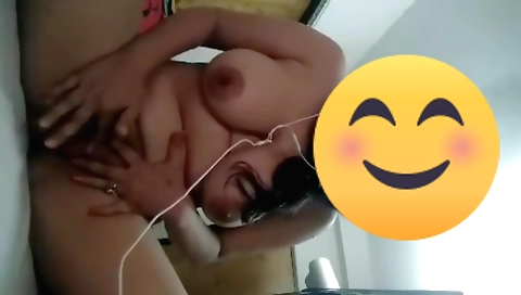 Hottest webcam solo girl with big booty and big boobs