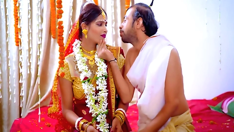 Indian hottie gets her pussy fucked in this porn video