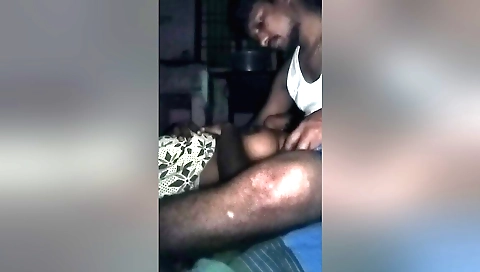 Amazing homemade amateur video with a huge booty 18+