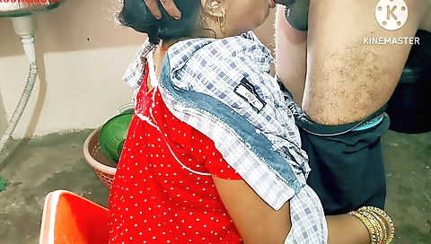 Indian brunette gives a blowjob to her black stepbrother