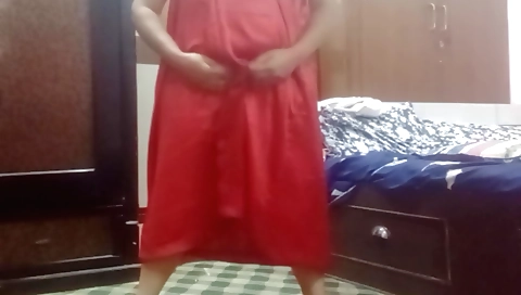 Sexy chick with a fat ass and big tits enjoys her pussy