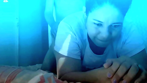 Indian milf blowjob delivery in homemade porn video