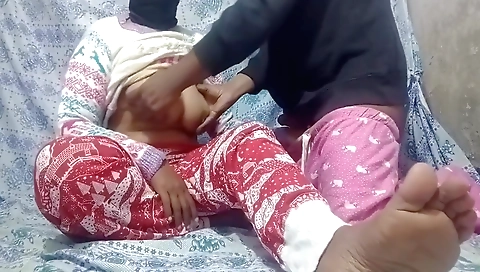 Sexy brunette amateur video with big tits and pussy