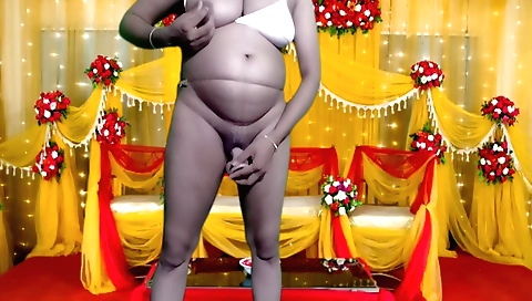 Sexy amateur female with big tits enjoys toying with stepbrother