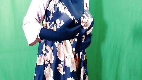 Beautiful Housewife Sex And Dirty Talk Indian - Clear Hindi Audio