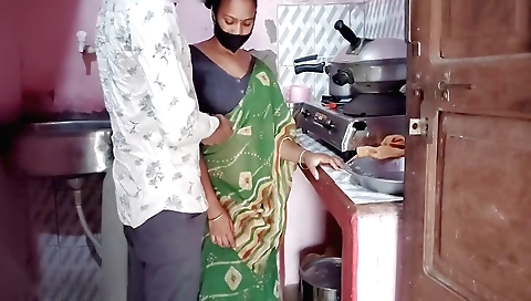 Indian brunette takes hands of their husband and gets banged