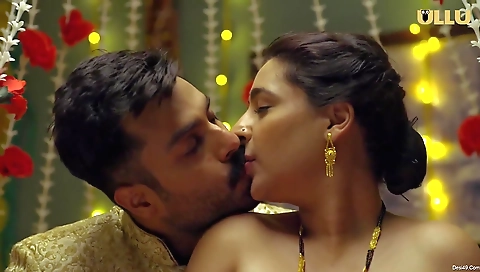 A sexy brunette is showing her body for the first time online