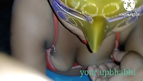 Indian girl in khaki dress gives a blowjob and a blowjob