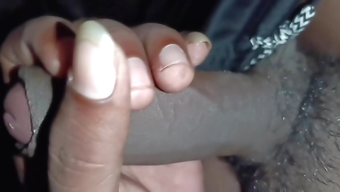 Hot brunette in an amateur video sucking and fucking