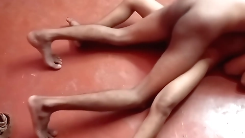 Indian wife gets fucked in the amateur vid by her hubby