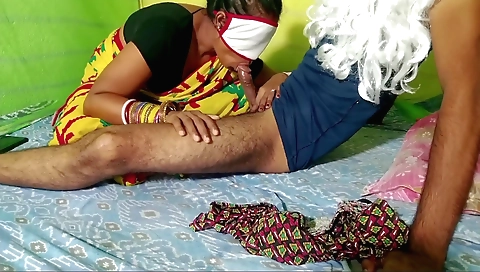 Indian amateur brunette stepdaughter-inlaw fucked on massage