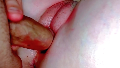 Big ass amateur with a nice natural tits is going to give it a try