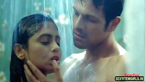 Blonde indian in her shower is making out with a guy