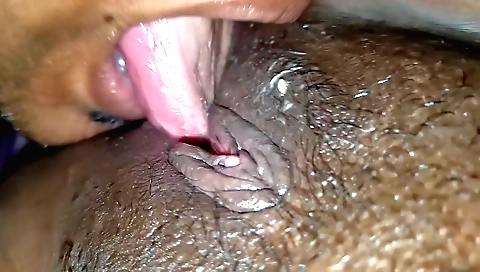 Indian girl loves chocolates and she shows it in her homemade vid