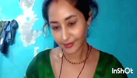 Indian woman gets a big creampie on her hairy pussy