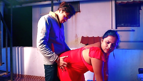 Stepmother enjoys her man's hard boner with a big ass