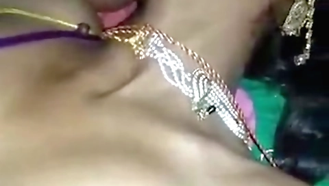 Indian brunette teen gets fucked outdoors by a guy