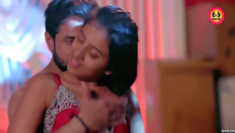 Brunette milf with a nice body is posting her first video