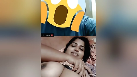 Indian amateur video shows her playing with vibrator