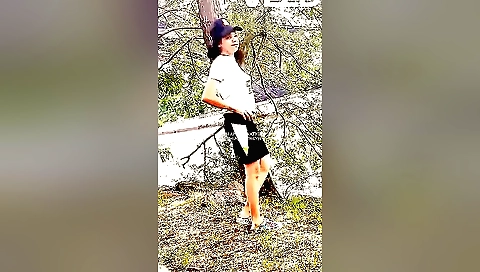 Brunette babe looks very exciting in her outdoor nude videos