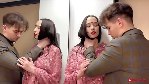 Indian amateur with a big ass makes out with a guy