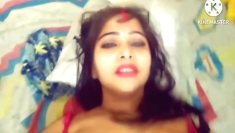 Brunette amateur with a big booty gets fucked in her ass