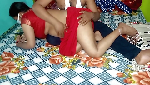 Indian girl sucks her boyfriend's dick in the shower