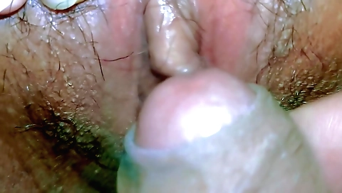 Indian stepdaughter with hairy pussy gets filled with cum