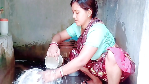 Amateur brunette teen girl gets fucked by three guys