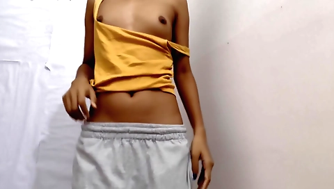 Indian amateur home video call with girl with big boobs