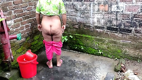 Hot brunette amateur sex tape with her stepbrother-in-law