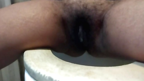 Pretty ebony black amateur vagina masturbation vid