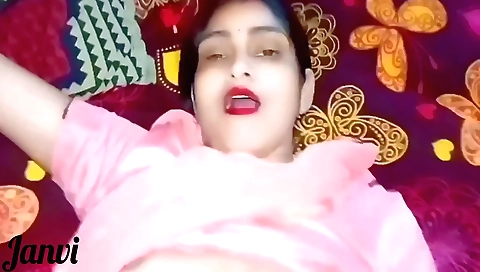 Brunette brunette gets her boyfriend's cock in her mouth