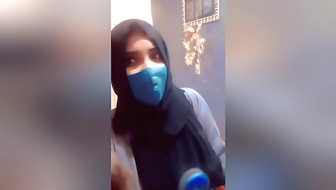 Amateur teen with a nice body gets her pussy pounded hard